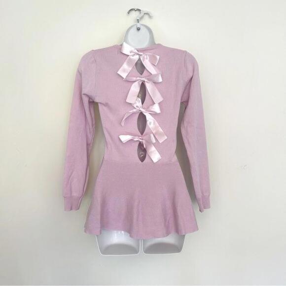 CHIC ME Cut out Back Bow Detail Peplum Knit top Lavender Pink S-M NWOT - Picture 6 of 11